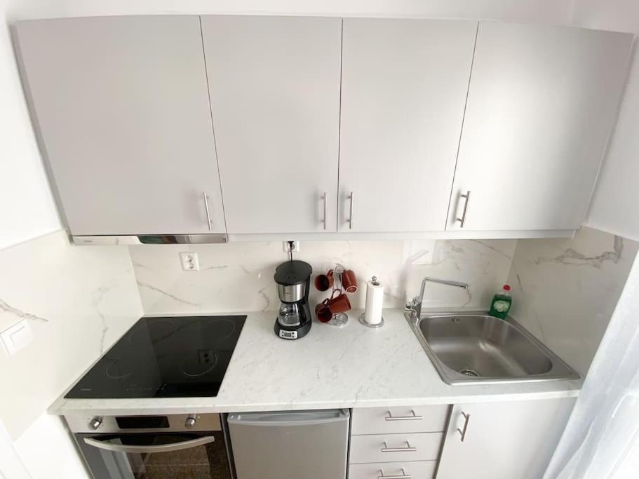 6Th Floor Apartment In Victoria Square Athen Eksteriør bilde