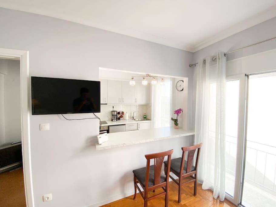 6Th Floor Apartment In Victoria Square Athen Eksteriør bilde